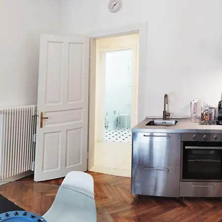 Piano Nobile Di Palazzo Vidmar In Centro A Apartman *